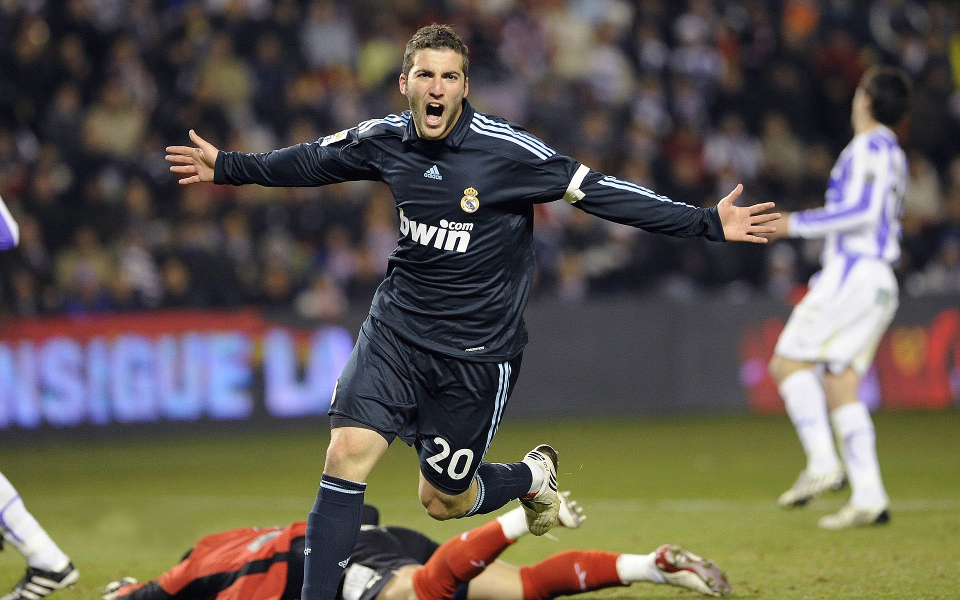 欧冠八强：国米坚韧防守淘汰本菲卡 意甲连续两支球队闯入四强